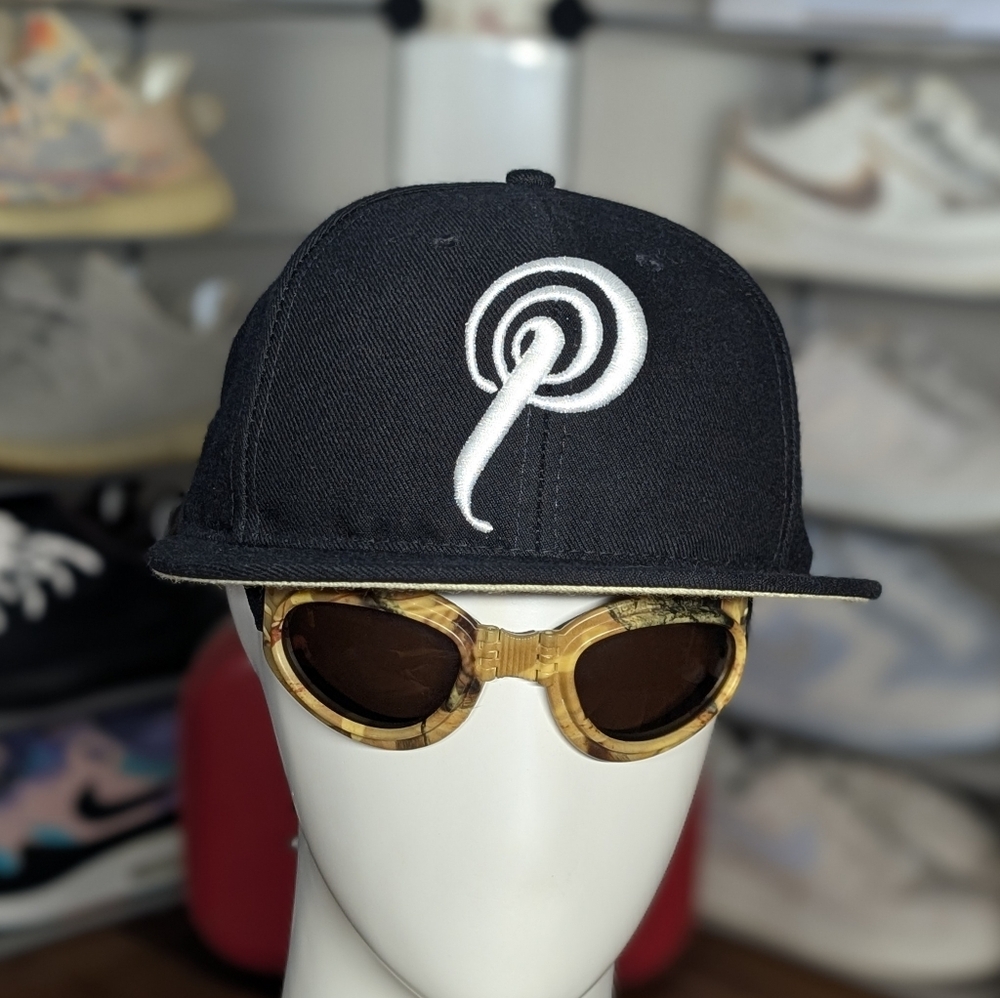 Paradigm Vintage Snapback Hat (OS)